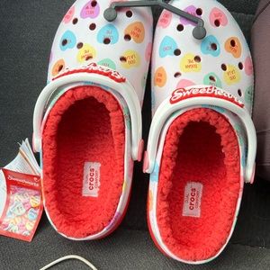 Sweetheart Crocs